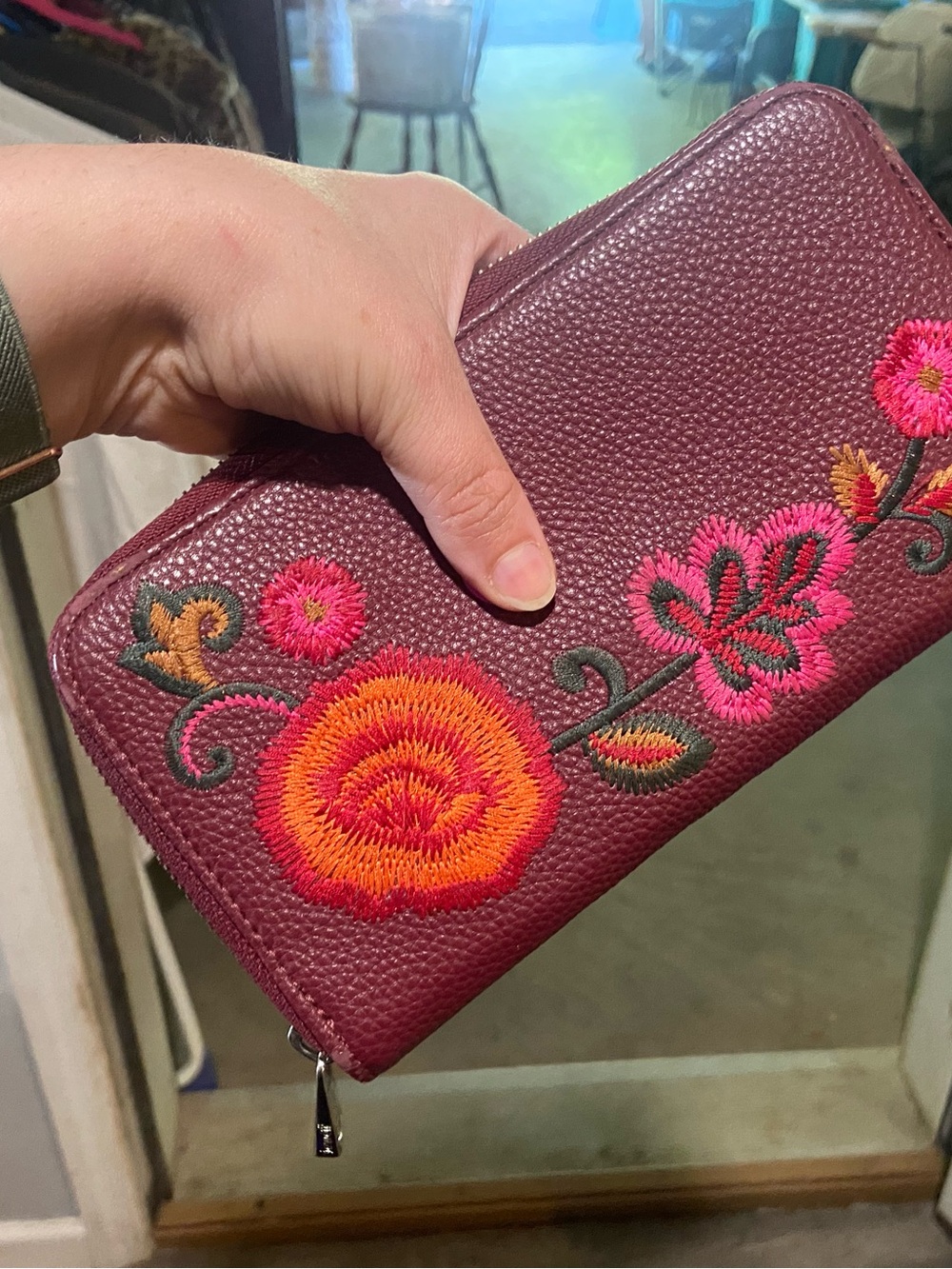 Embroidered Floral Zip Wallet - Burgundy